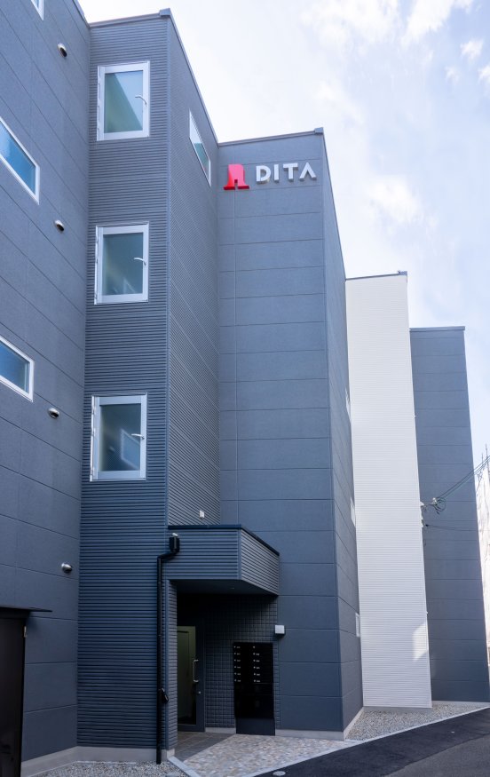 成約御礼|エハコ 日暮通|スタイリッシュで立地も良好な投資アパート