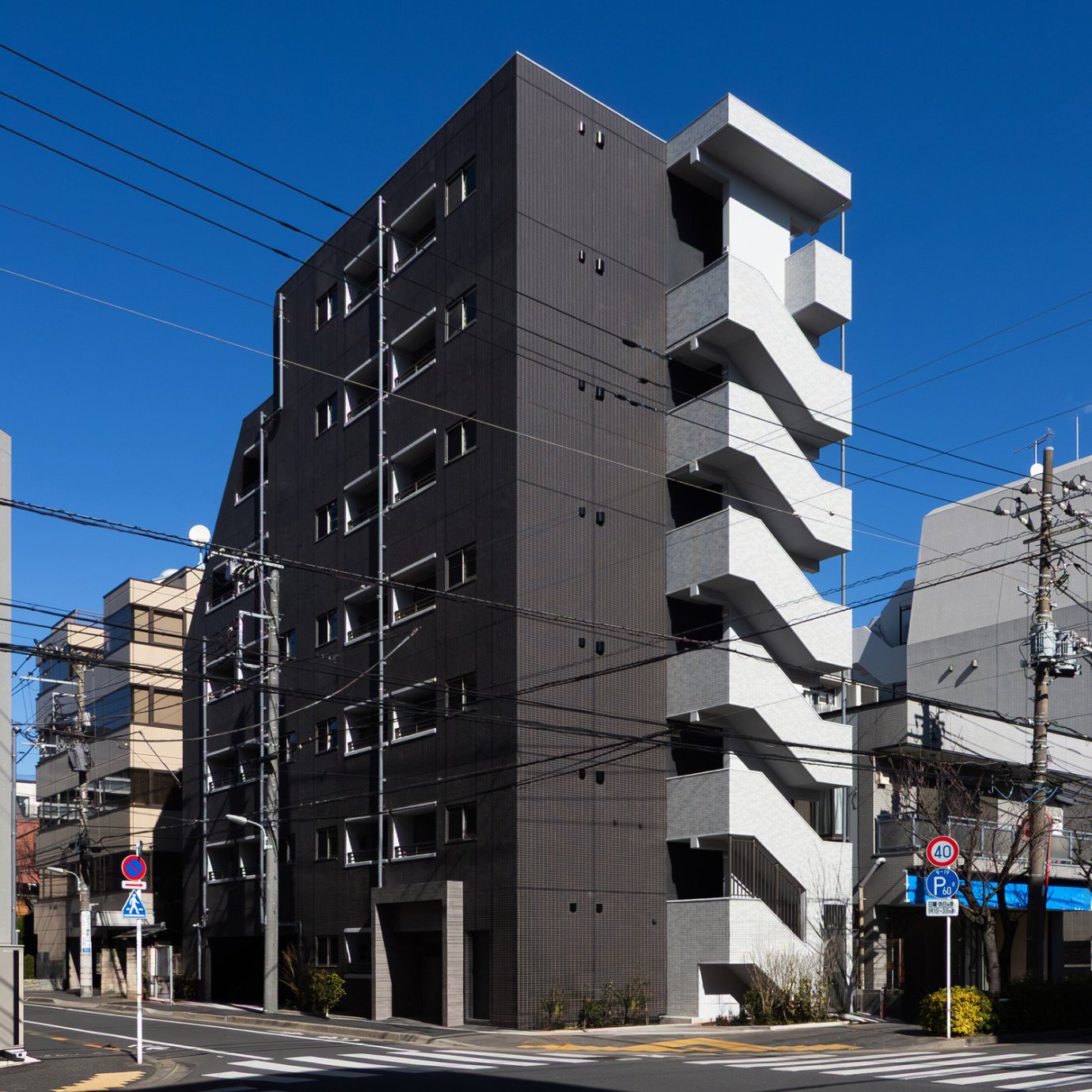 外観｜品川区南⼤井１竣工